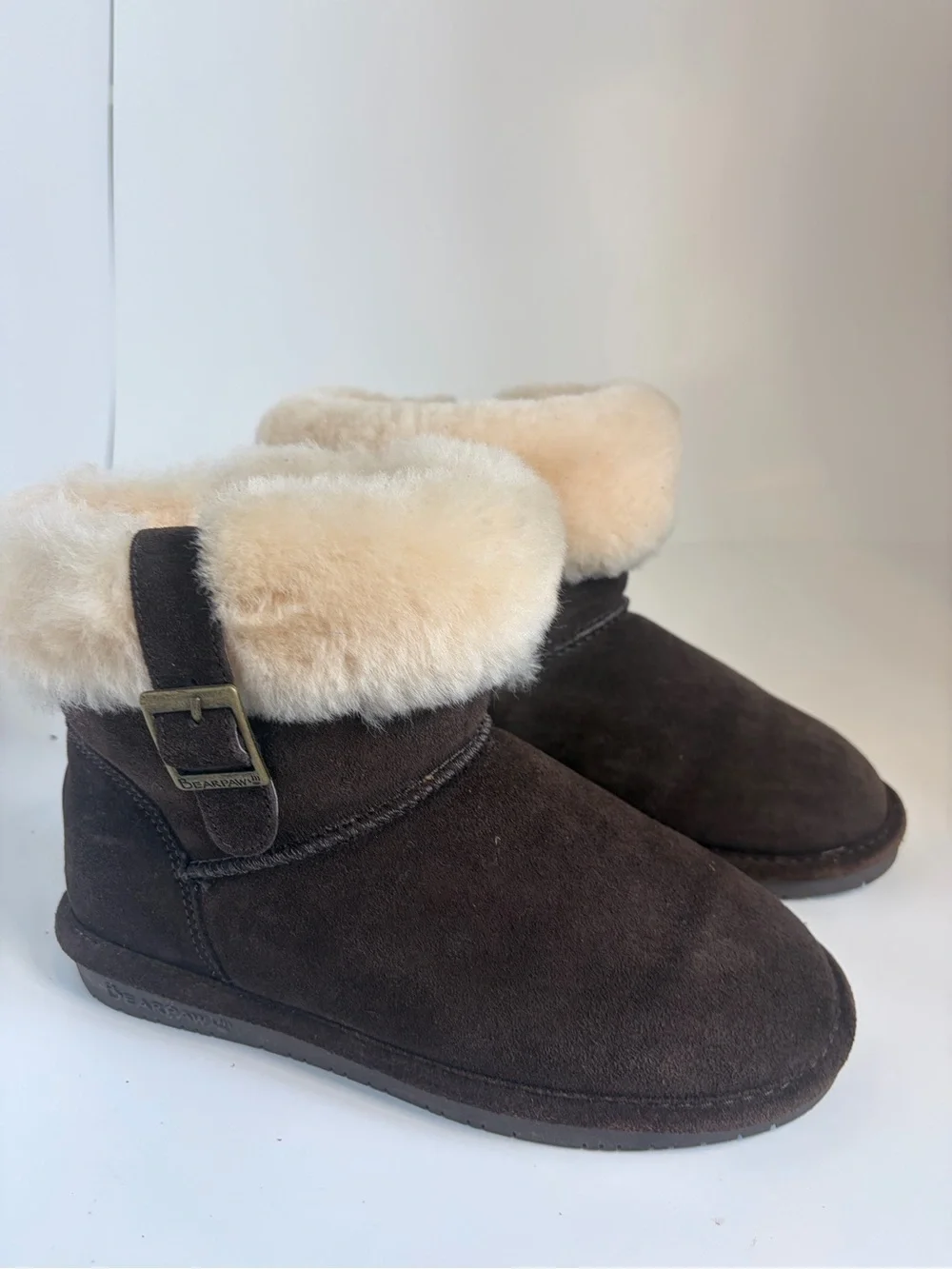 Bearpaw Women’s Brown Suede Shearling Cuff Boots Size 7